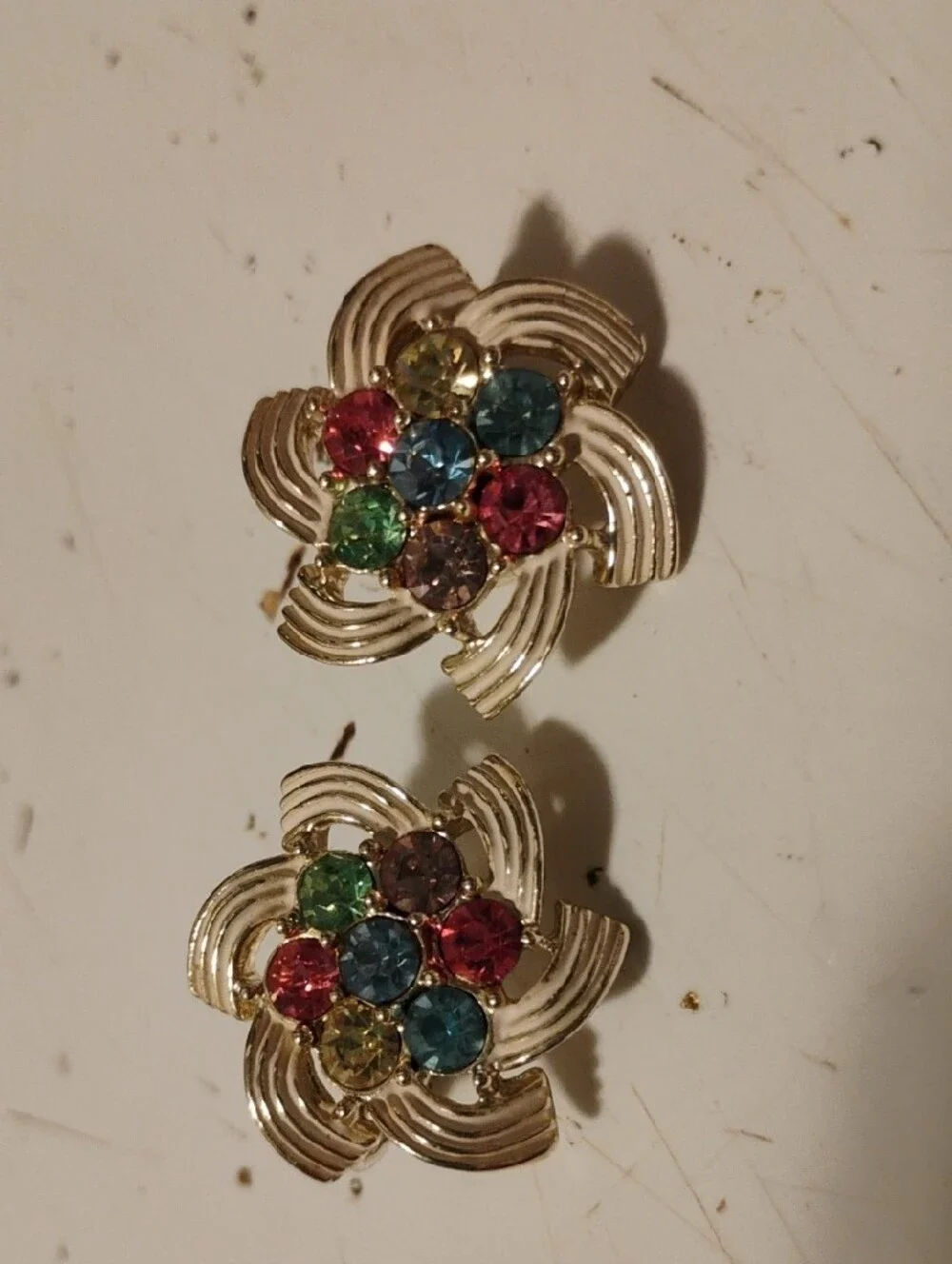 Crystal Cluster Women's Clip-on Earrings🩷💚🩵
